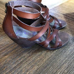 Blowfish Enola Whiskey Brown Strappy Leather Sandals Size 8